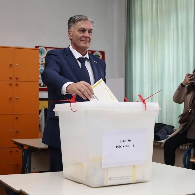 Соратник Мілорада Додіка переміг на виборах президента Республіки Сербської