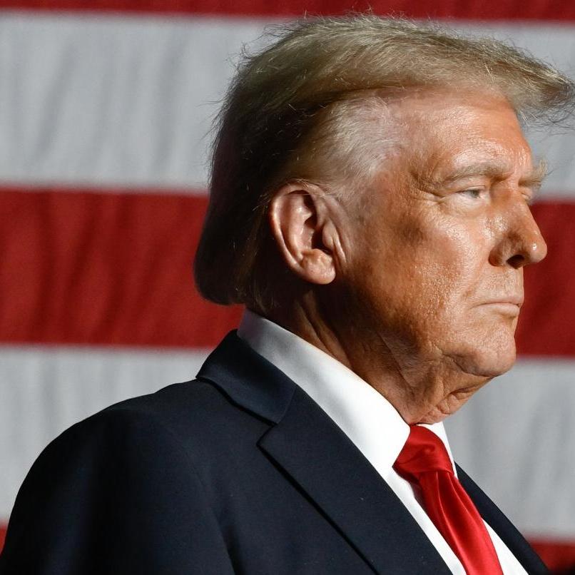 Трамп уникнув прямої відповіді щодо детонації боєголовок під час ядерних випробувань