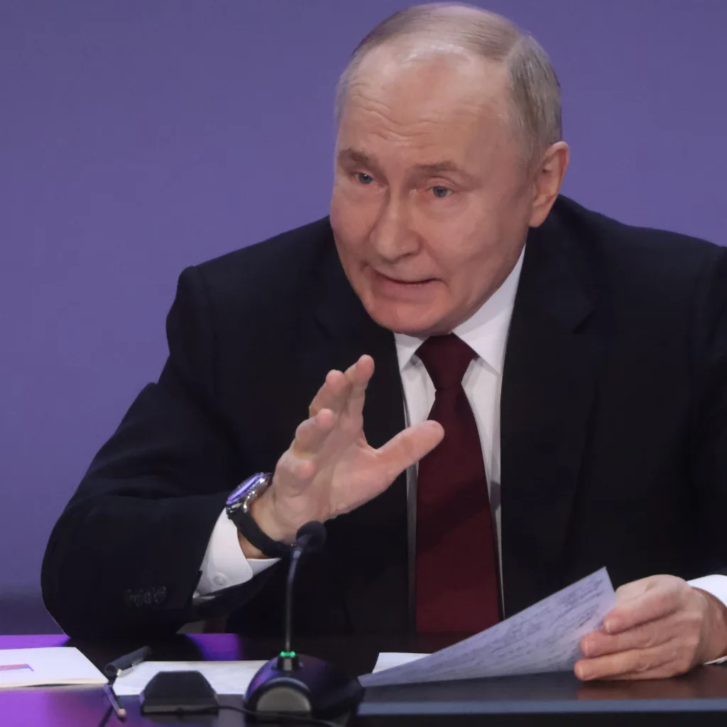 Путін наполягає на обговоренні статусу Криму та Донбасу під час переговорів зі США