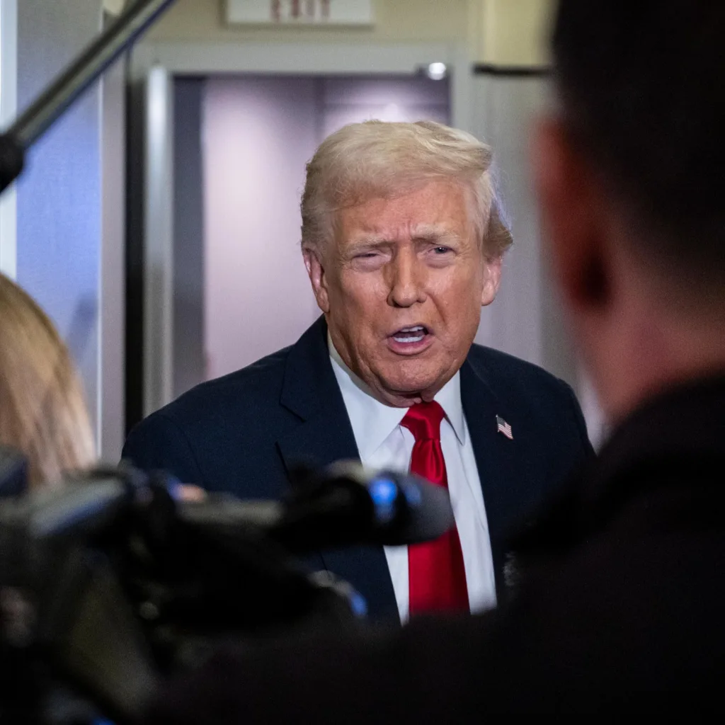 Трамп різко відреагував на запитання журналістки щодо перевірки афганців