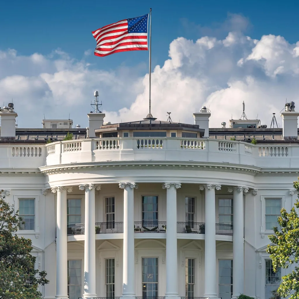 Дональд Трамп залучив нове архітектурне бюро для проєктування бальної зали Білого дому