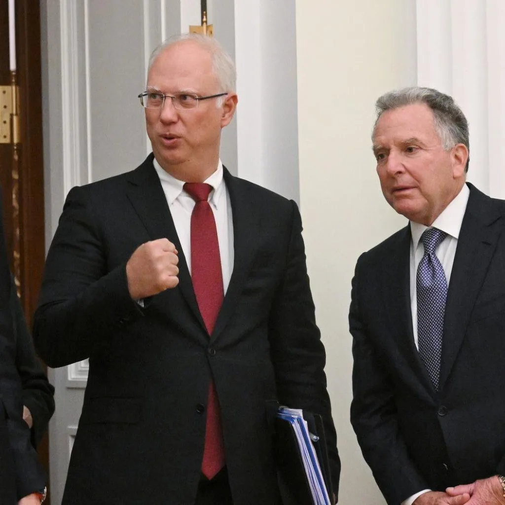 Кремлівський перемовник висміяв заяву Мерца про “нечесну гру” США навколо України