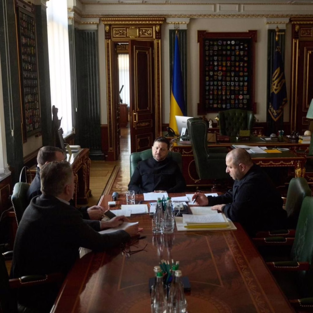 Зеленський обговорив підсумки переговорів у США: наголос на гарантіях безпеки та дипломатичній активності