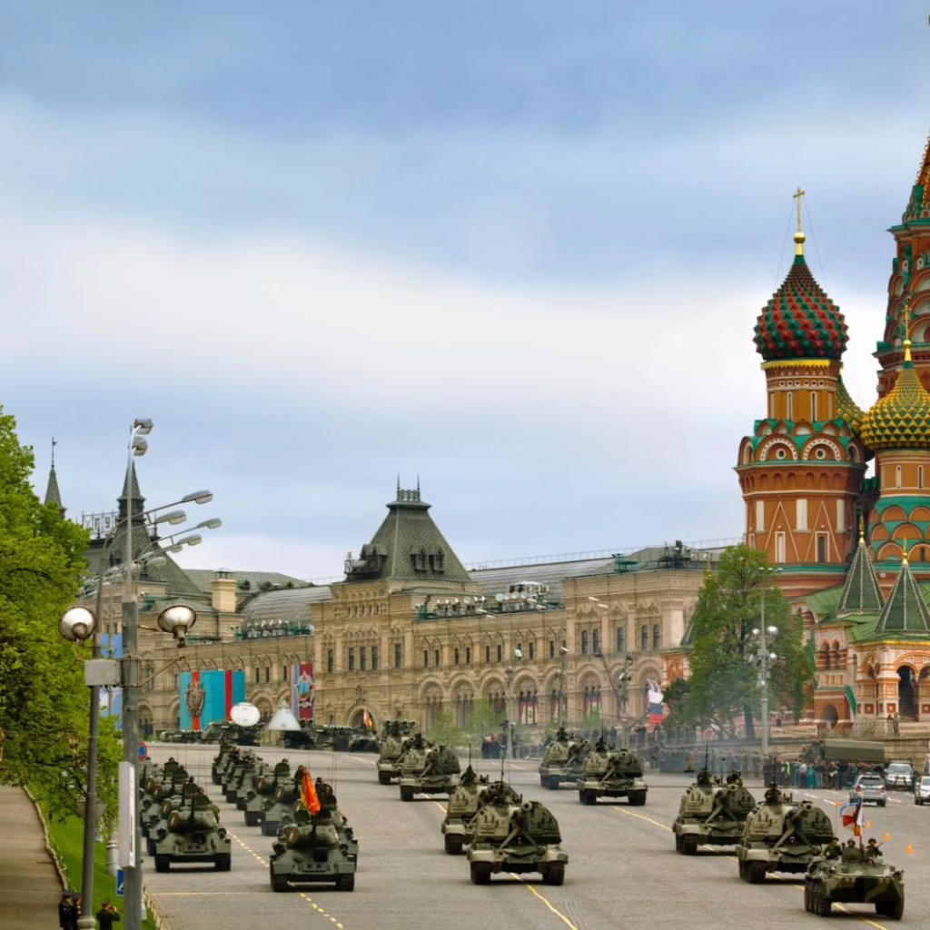 Без техніки та курсантів: у Москві пройде «скорочений» парад 9 травня