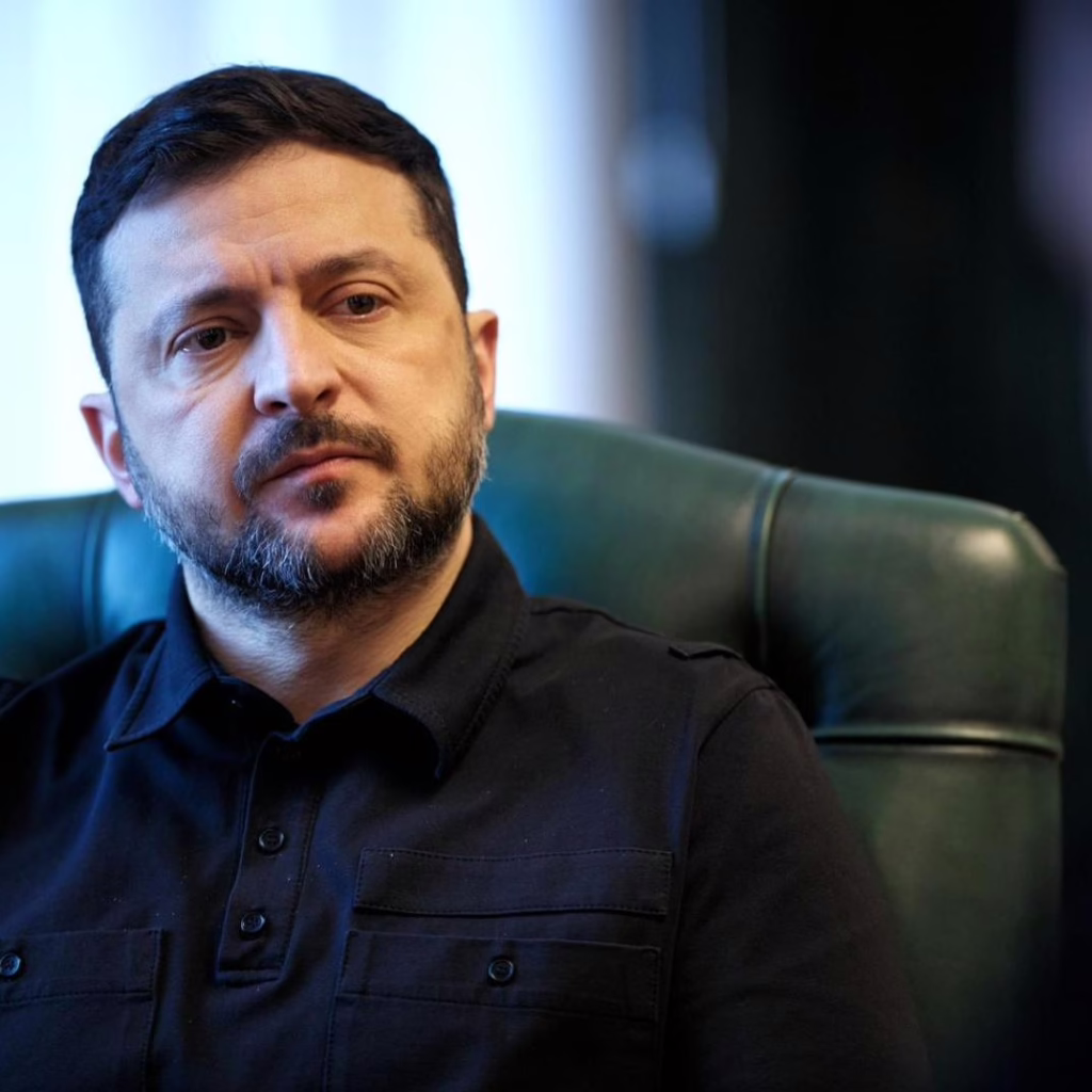 Спершу на фронт, потім за кордон: Зеленський визначив пріоритети експорту української зброї