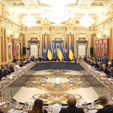Історичний візит: у Києві вперше відбулося засідання Ради Україна-НАТО