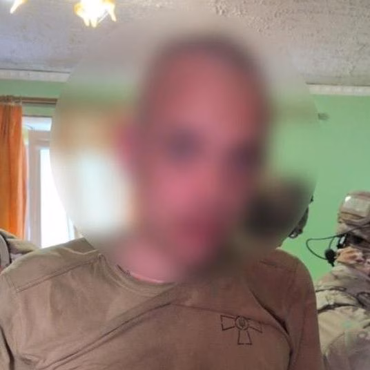 Ужгород: КОРД звільнив жінку та дитину з полону озброєного чоловіка